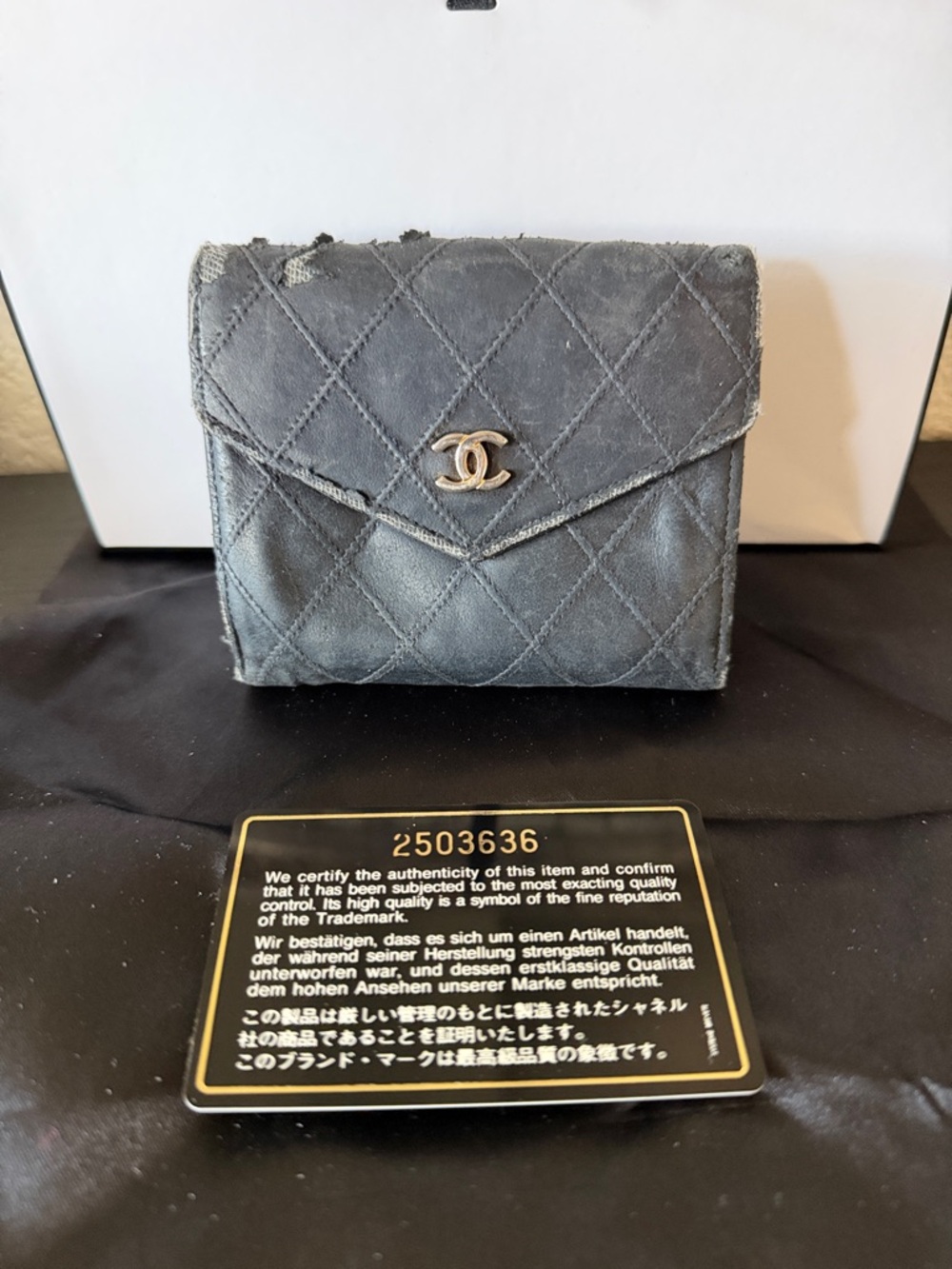 Chanel Black Lambskin Bifold Compact Snap Wallet - Picture 3 of 16